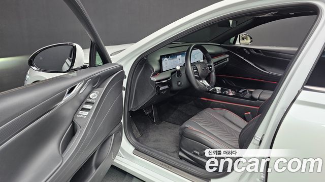 Genesis G80 (RG3) Gasoline 2.5 Turbo AWD 2025 — фото 10