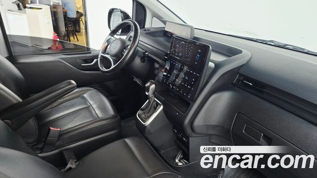 Hyundai Staria Tourer 11-Seater Modern 2022 — фото 20