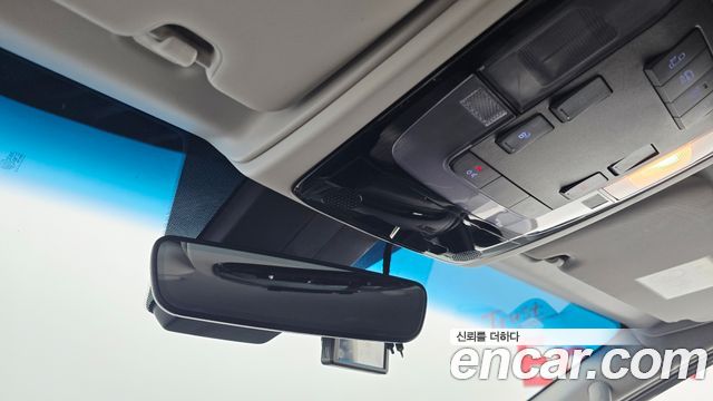 Hyundai Staria Tourer 11-Seater Modern 2022 — фото 27