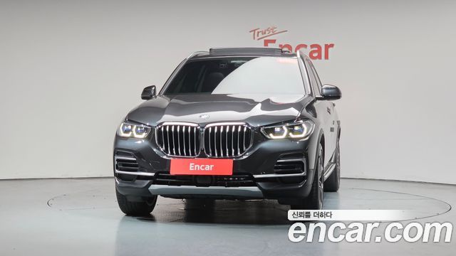 BMW X5 (G05) xDrive 40i xLine 2023 — фото 3