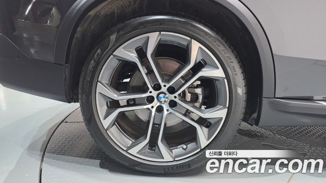 BMW X5 (G05) xDrive 40i xLine 2023 — фото 5