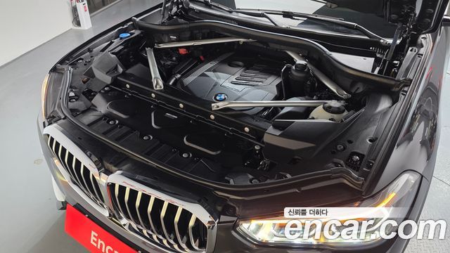 BMW X5 (G05) xDrive 40i xLine 2023 — фото 6