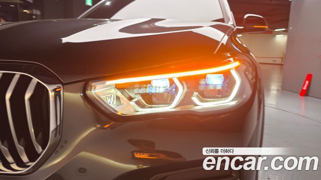 BMW X5 (G05) xDrive 40i xLine 2023 — фото 22