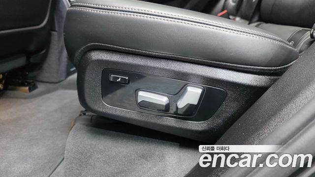 BMW X5 (G05) xDrive 40i xLine 2023 — фото 30