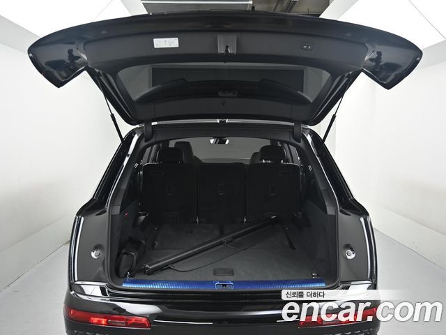 Audi Q7 (4M) 55 TFSI Quattro Premium 2025 — фото 24