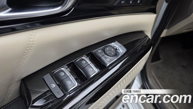Kia Carnival (IV) Gasoline 7-Seater Hi-Limousine Signature 2023 — фото 35