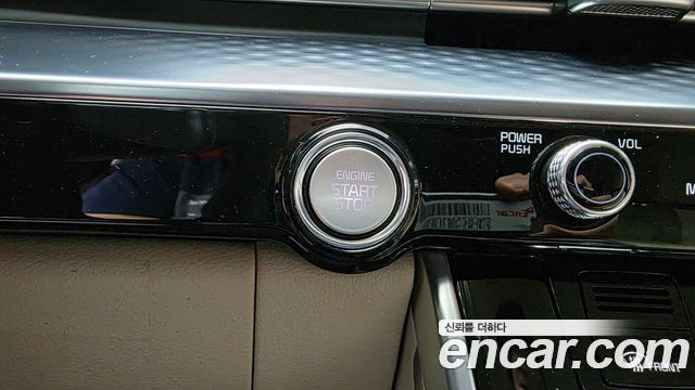 Kia Carnival (IV) Gasoline 7-Seater Hi-Limousine Signature 2023 — фото 38