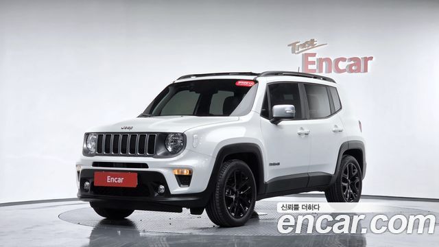 Jeep Renegade 1.3 Limited 2022 — фото 11