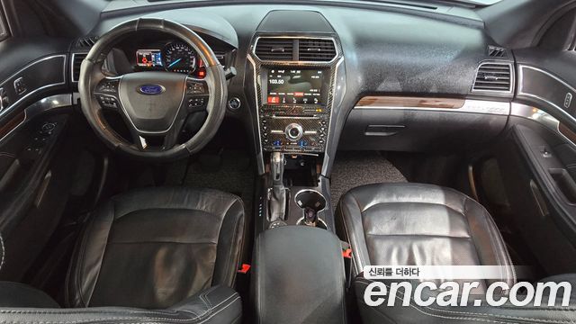 Ford Explorer 2.3 Limited 4WD 5th 2017 — фото 7