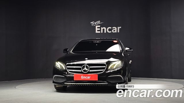 Mercedes-Benz E-Class (W213) E250 Avantgarde 2020 — фото 3