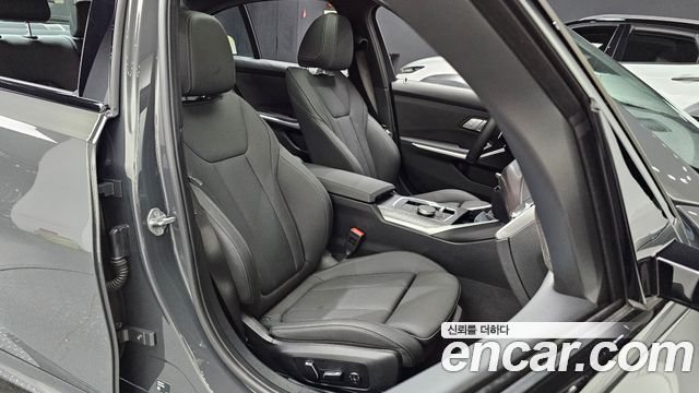 BMW 3 Series (G20) 320i M Sport 2025 — фото 10