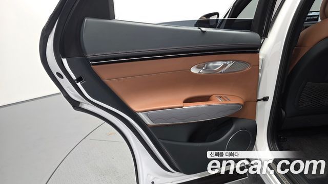 Genesis GV70 3.5T Gasoline AWD 2024 — фото 25