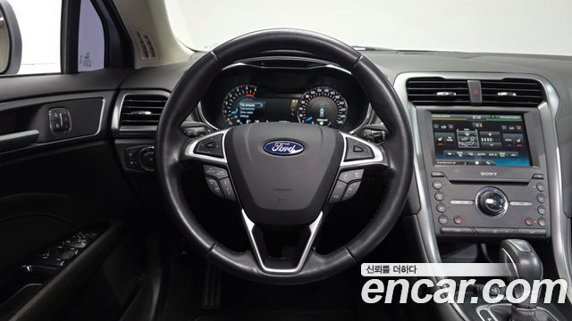 Ford Mondeo (IV) 2.0 Titanium 2016 — фото 12