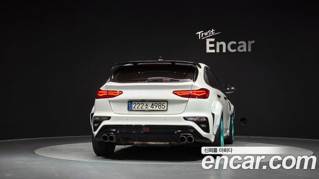 Kia K3 (II) 1.6 Turbo GT 5Door Signature 2022 — фото 4