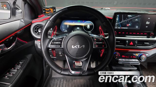 Kia K3 (II) 1.6 Turbo GT 5Door Signature 2022 — фото 13