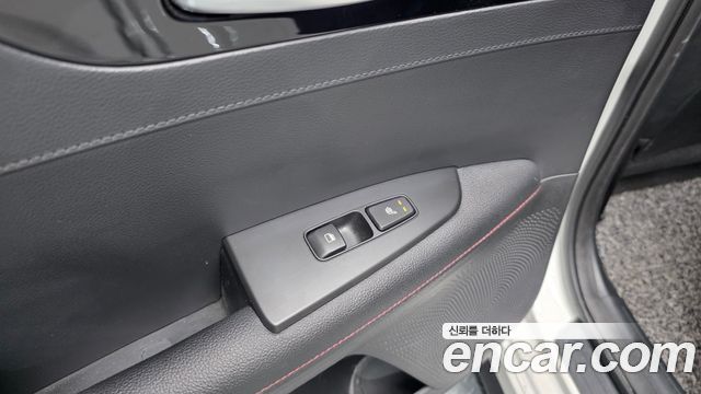 Kia K3 (II) 1.6 Turbo GT 5Door Signature 2022 — фото 19