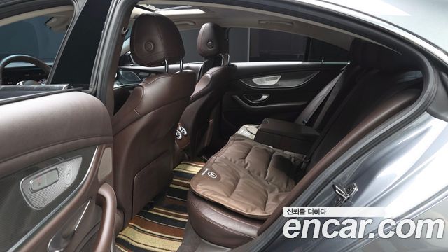 Mercedes-Benz CLS-Class (C257) CLS300d AMG Line 2020 — фото 11
