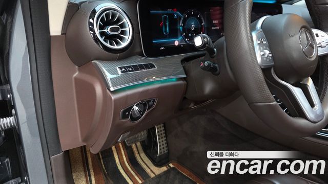 Mercedes-Benz CLS-Class (C257) CLS300d AMG Line 2020 — фото 13