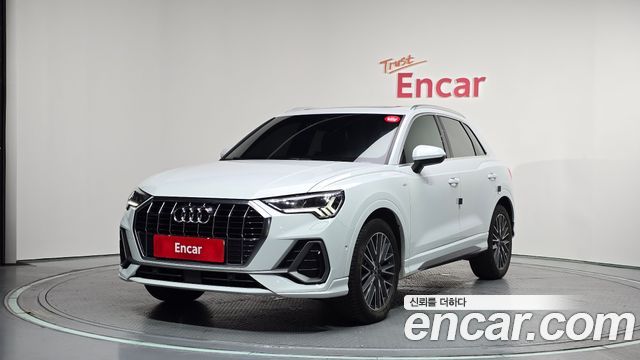 Audi Q3 (F3) 35 TDI Quattro Premium