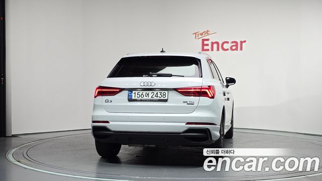 Audi Q3 (F3) 35 TDI Quattro Premium 2023 — фото 4