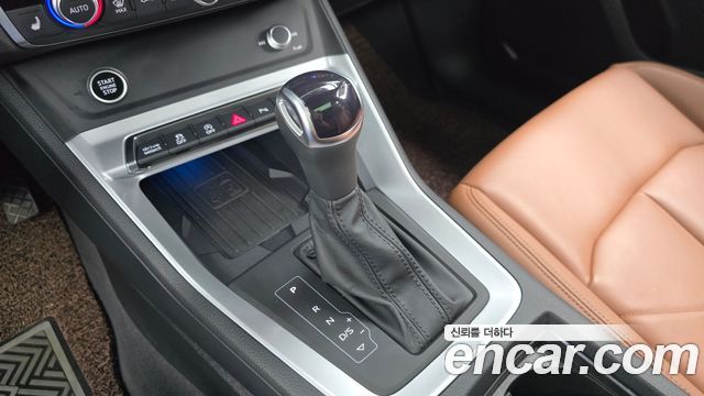 Audi Q3 (F3) 35 TDI Quattro Premium 2023 — фото 9