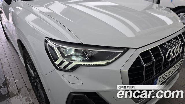 Audi Q3 (F3) 35 TDI Quattro Premium 2023 — фото 22