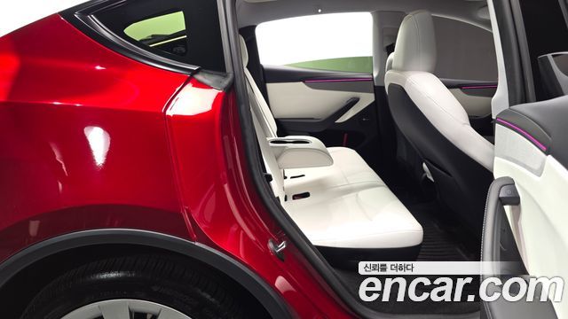 Tesla Model Y Long Range Launch Edition AWD 2025 — фото 15