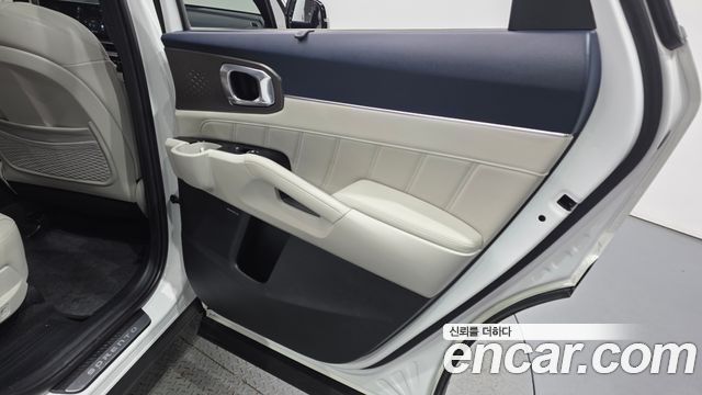 Kia Sorento (IV) HEV 1.6 2WD Signature 2024 — фото 31