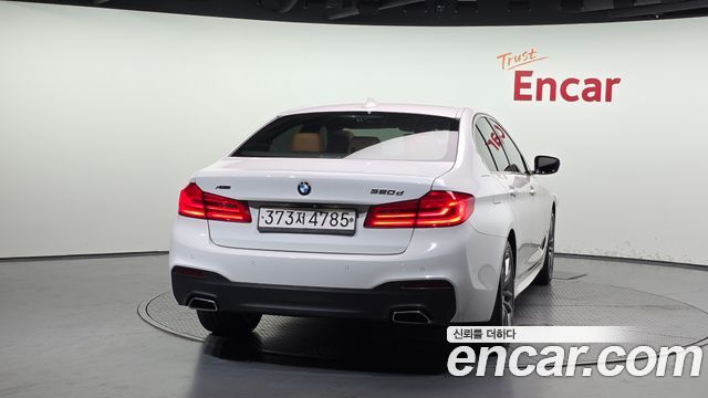BMW 5 Series (G30) 520d xDrive M Sport Package 2018 — фото 4