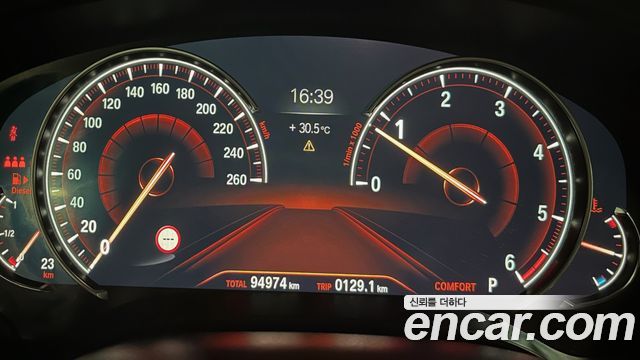 BMW 5 Series (G30) 520d xDrive M Sport Package 2018 — фото 8