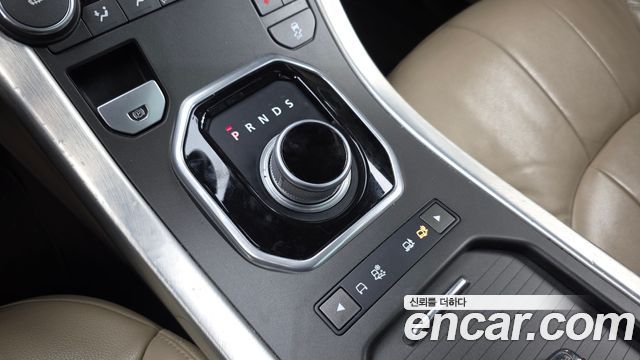 Land Rover Range Rover Evoque 2.0 TD4 SE 2016 — фото 9