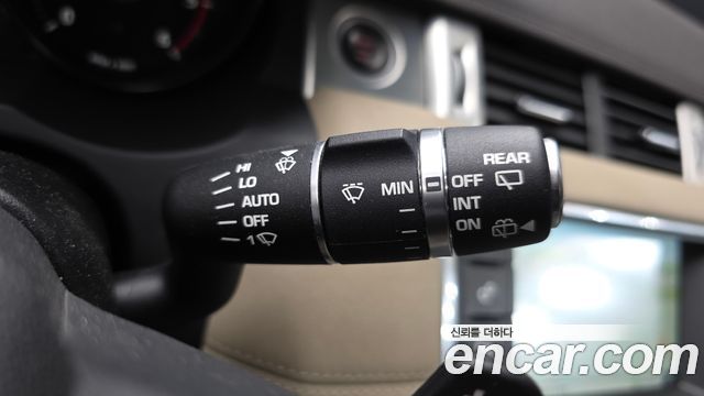 Land Rover Range Rover Evoque 2.0 TD4 SE 2016 — фото 17