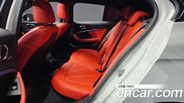 BMW 1 Series (F40) 120i M Sports 2021 — фото 16