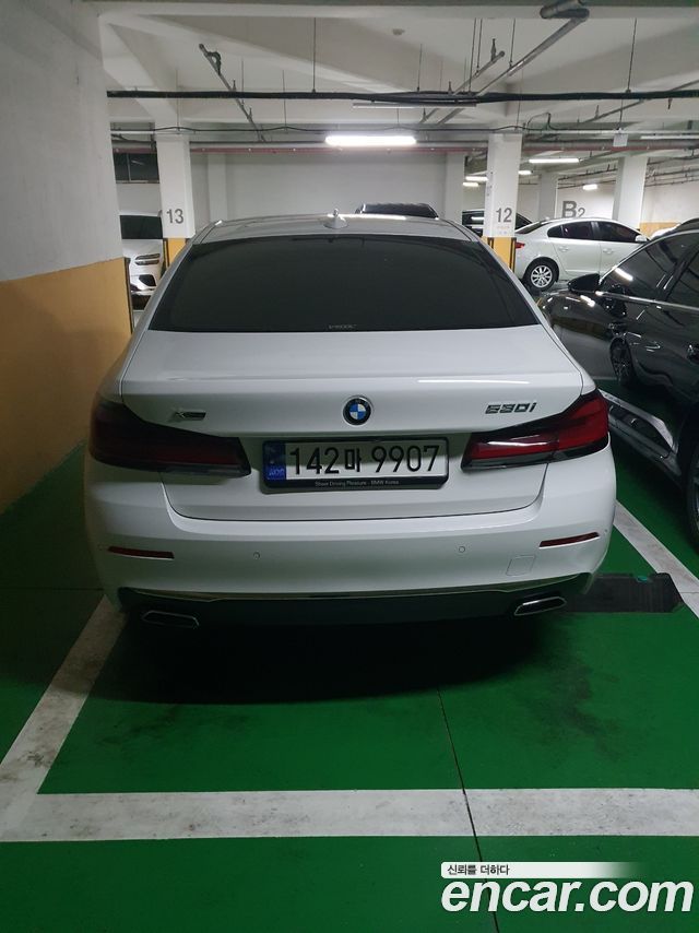 BMW 5 Series (G30) 530i xDrive Luxury 2023 — фото 6