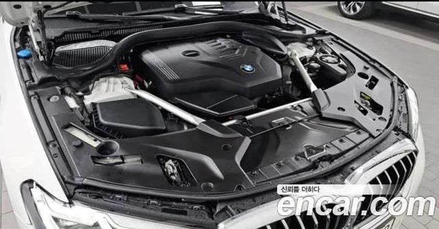 BMW 5 Series (G30) 530i xDrive Luxury 2023 — фото 9