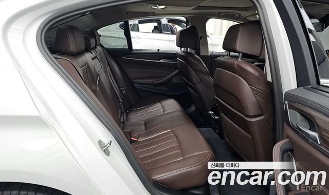 BMW 5 Series (G30) 530i xDrive Luxury 2023 — фото 16