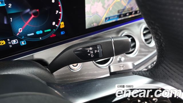 Mercedes-Benz E-Class (W213) E350 4MATIC AMG Line 2023 — фото 9