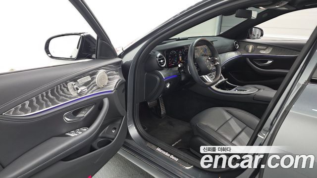 Mercedes-Benz E-Class (W213) E350 4MATIC AMG Line 2023 — фото 10