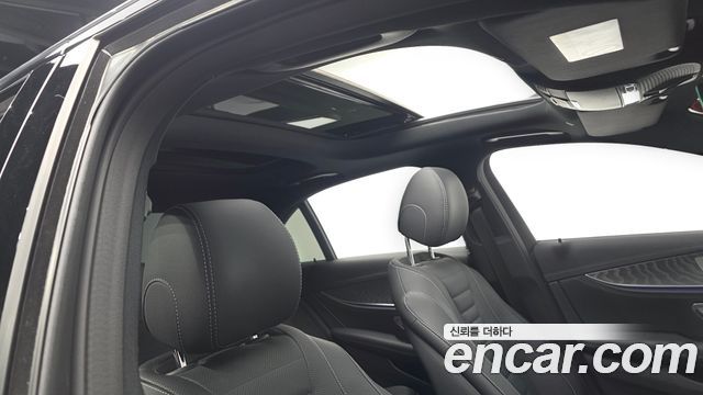 Mercedes-Benz E-Class (W213) E350 4MATIC AMG Line 2023 — фото 16