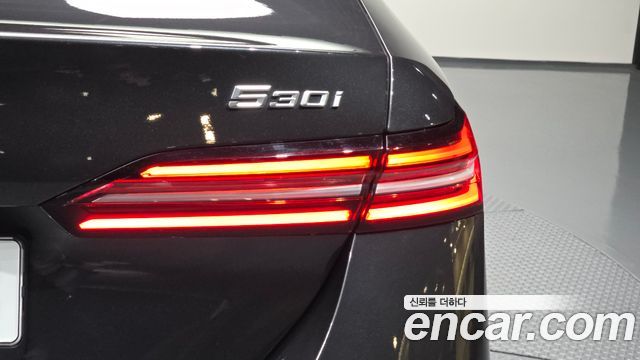 BMW 5 Series (G60) 530i xDrive M Sport 2024 — фото 23