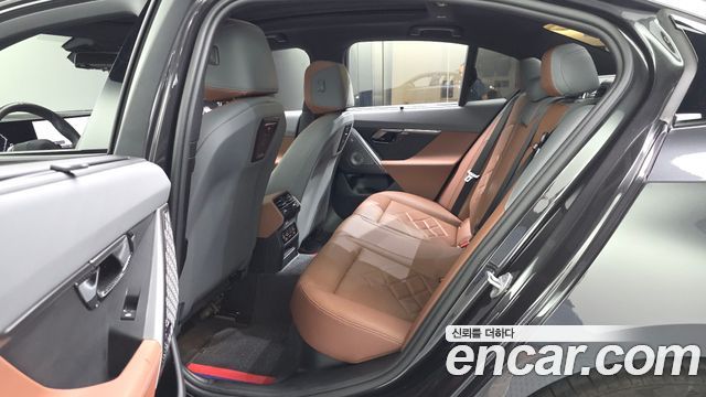 BMW 5 Series (G60) 530i xDrive M Sport 2024 — фото 26