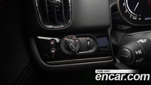 MINI Cooper Countryman Classic 2nd 2024 — фото 18