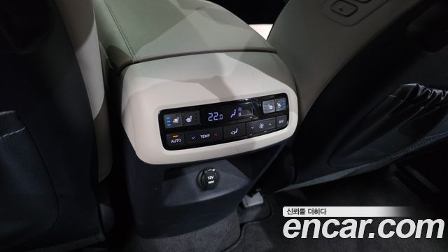 Hyundai Palisade Diesel 2.2 2WD Prestige 2023 — фото 19