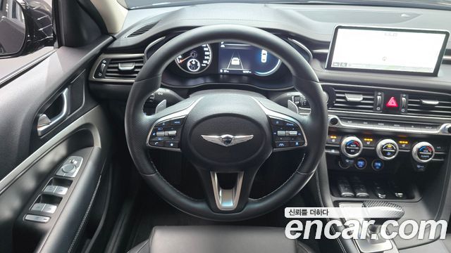 Genesis G70 Gasoline 2.0T 2WD 2022 — фото 13