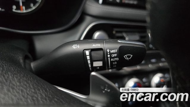 Genesis G70 Gasoline 2.0T 2WD 2022 — фото 16