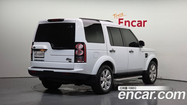 Land Rover Discovery 4 3.0 SDV6 SE 2015 — фото 2