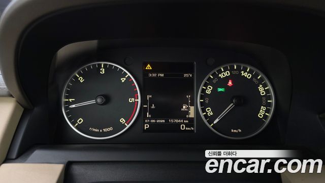 Land Rover Discovery 4 3.0 SDV6 SE 2015 — фото 8