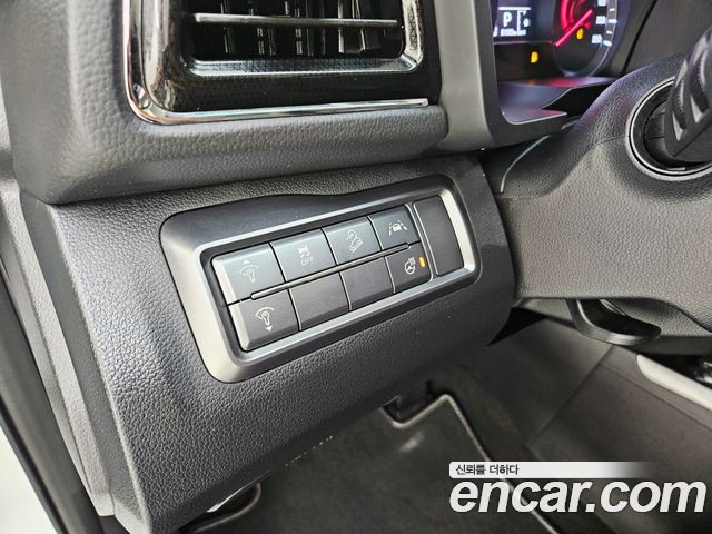 KG Mobility (SsangYong) Very New Tivoli Gasoline 1.5 2WD V3 2021 — фото 17