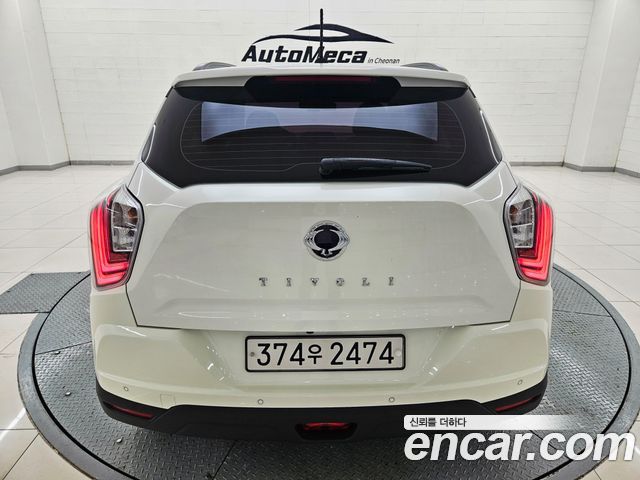 KG Mobility (SsangYong) Very New Tivoli Gasoline 1.5 2WD V3 2021 — фото 23