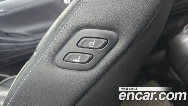 Genesis G80 (RG3) Gasoline 2.5 Turbo AWD 2021 — фото 42